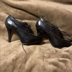 Steve Madden lace up ankle boots